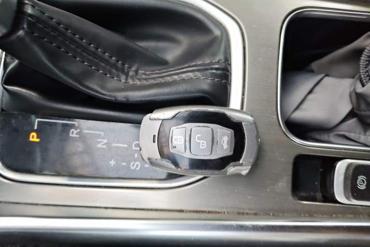 Used BYD Song 2016 GaiShi Edition 1.5TID Automatic Elite Model Vehicle Key