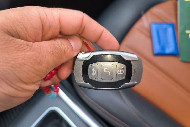 Used BYD Song 2016 1.5TI Manual Luxury Model Vehicle Key