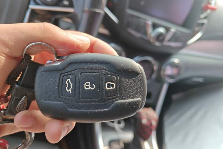Used BYD Song 2016 GaiShi Edition 1.5TID Automatic Elite Model Vehicle Key