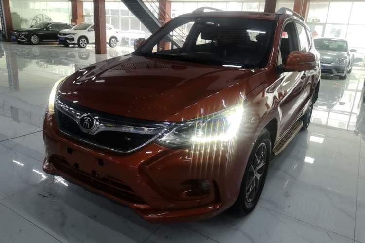 Used BYD Song 2016 GaiShi Edition 1.5TID Automatic Elite Model Guazi used car, China used car export, Used car for sale, Used BYD cars, Cheapest cars for sale