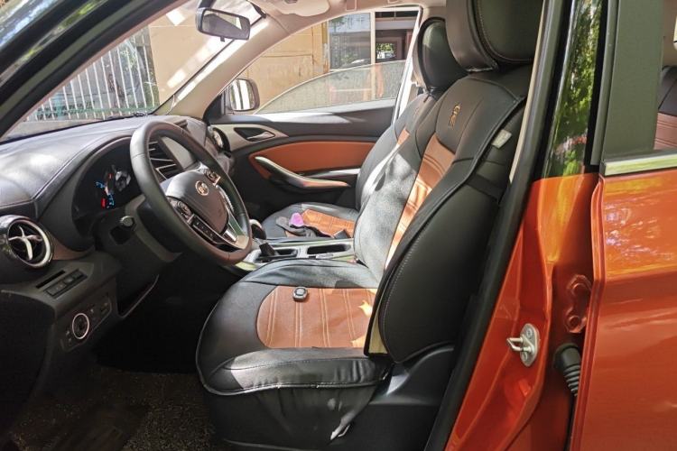 Used BYD Song 2016 2.0TID Automatic Prestige Edition Left Front Seat