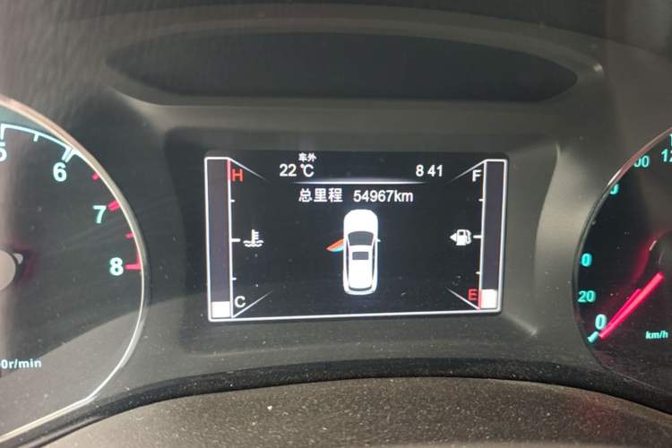 Used BYD Song 2016 1.5TI Manual Luxury Model Odometer Close Up