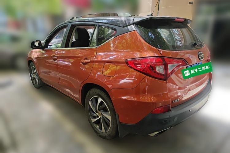 Used BYD Song 2016 2.0TID Automatic Prestige Edition Rear Left 45 Deg