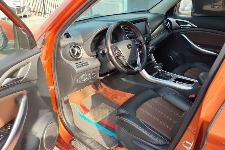 Used BYD Song 2016 GaiShi Edition 1.5TID Automatic Elite Model Driver Seat