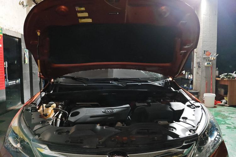Used BYD Song 2016 GaiShi Edition 1.5TI Manual Elite Model Engine Bay