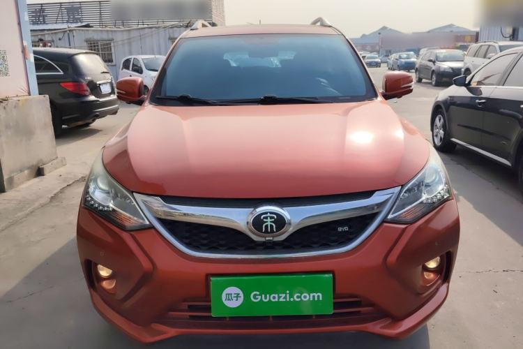 Used BYD Song 2016 GaiShi Edition 1.5TID Automatic Elite Model Front
