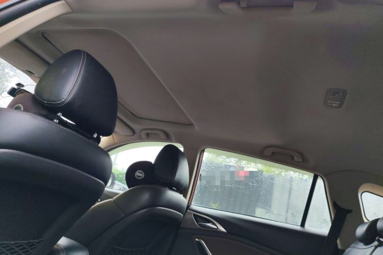 Used BYD Song 2016 GaiShi Edition 1.5TI Manual Elite Model Headliner