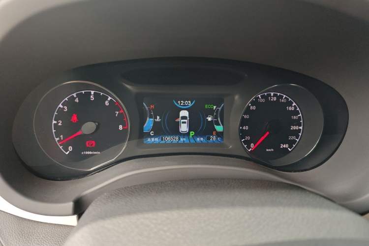 Used BYD Song 2016 GaiShi Edition 1.5TID Automatic Elite Model Instrument Cluster