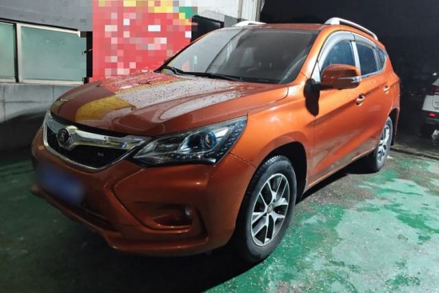 BYD Song 2016 GaiShi Edition 1.5TI Manual Elite Model с пробегом