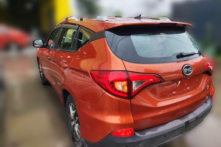 Used BYD Song 2016 GaiShi Edition 1.5TI Manual Elite Model Rear Left 45 Deg