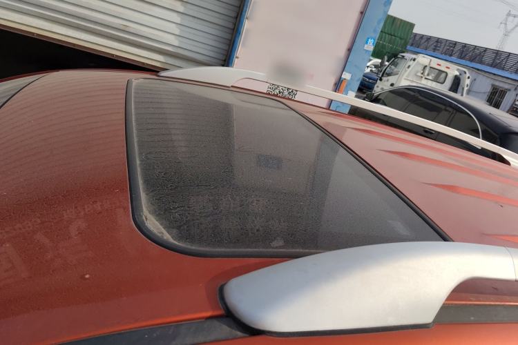 Used BYD Song 2016 GaiShi Edition 1.5TID Automatic Elite Model Roof