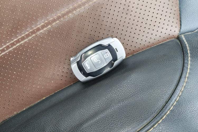 Used BYD Song 2016 GaiShi Edition 1.5TI Manual Elite Model Vehicle Key