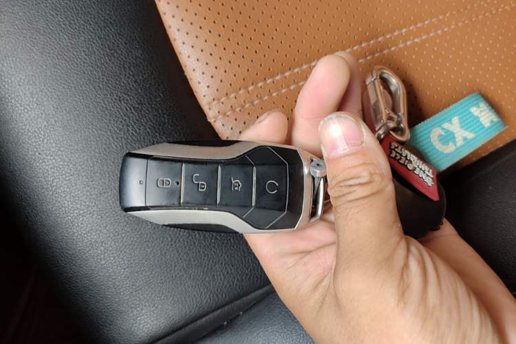 Used BYD Song 2016 1.5TI Manual Luxury Model Vehicle Key