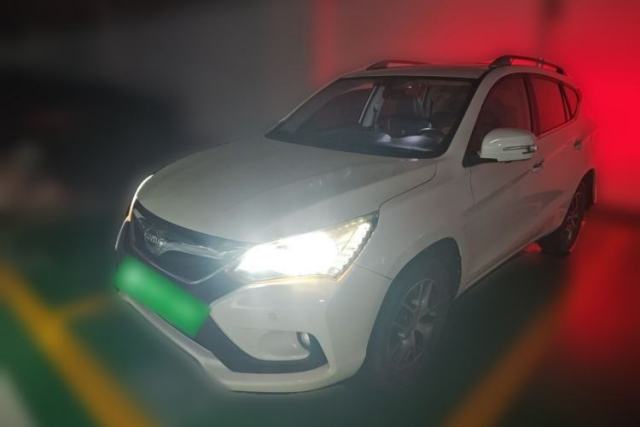 BYD Song 2016 1.5TI Manual Luxury Model usado