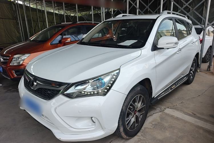 Used BYD Song 2016 GaiShi Edition 1.5TI Manual Elite Model Guazi used car, China used car export, Used car for sale, Used BYD cars, Cheapest cars for sale