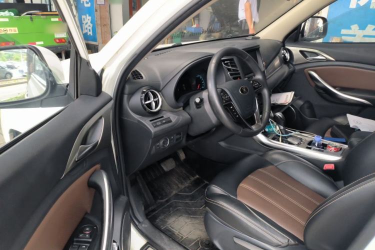 Used BYD Song 2016 GaiShi Edition 1.5TID Automatic Elite Model Driver Seat