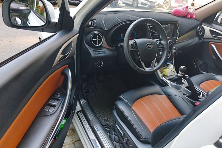 Used BYD Song 2016 1.5TI Manual Luxury Model Driver Seat