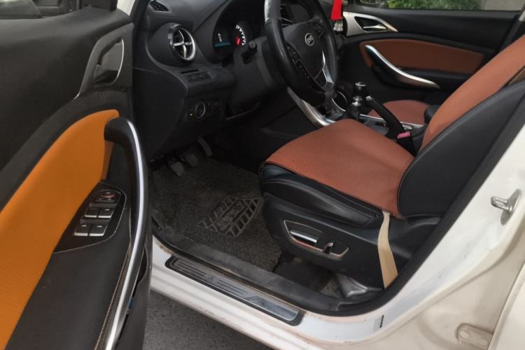 Used BYD Song 2016 1.5TI Manual Luxury Model Driver Seat