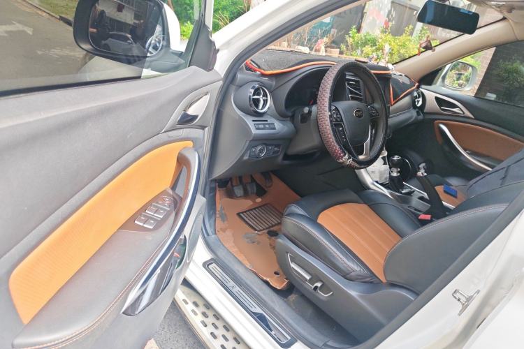 Used BYD Song 2016 1.5TI Manual Luxury Model Driver Seat