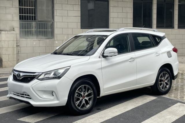 Used BYD Song 2016 GaiShi Edition 1.5TI Manual Elite Model
