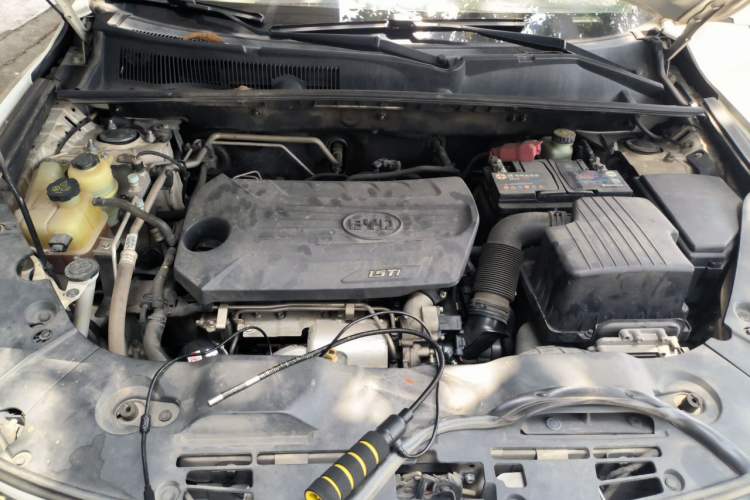 Used BYD Song 2016 GaiShi Edition 1.5TID Automatic Elite Model Engine Bay