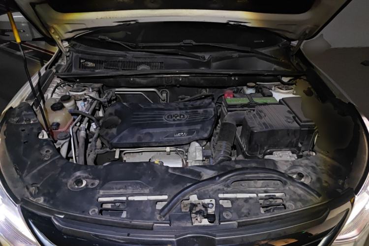 Used BYD Song 2016 GaiShi Edition 1.5TID Automatic Elite Model Engine Bay