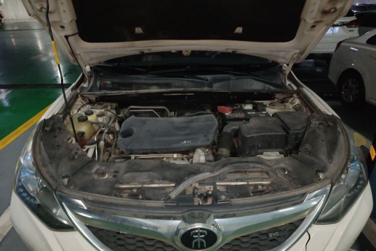 Used BYD Song 2016 GaiShi Edition 1.5TID Automatic Elite Model Engine Bay