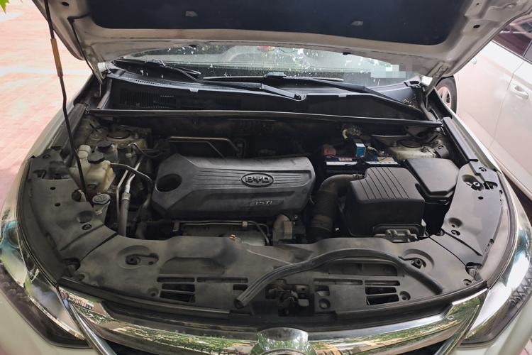 Used BYD Song 2016 GaiShi Edition 1.5TID Automatic Elite Model Engine Bay