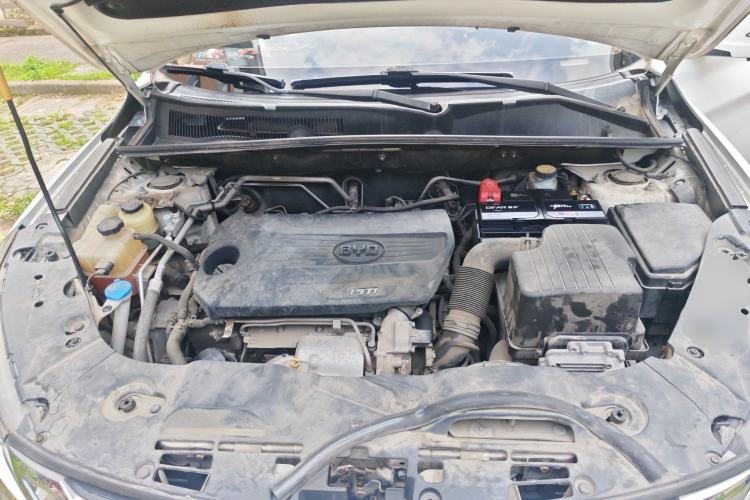 Used BYD Song 2016 1.5TI Manual Luxury Model Engine Bay