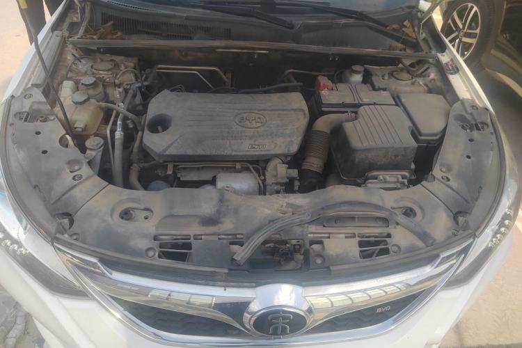 Used BYD Song 2016 GaiShi Edition 1.5TI Manual Elite Model Engine Bay