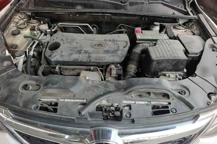 Used BYD Song 2016 GaiShi Edition 1.5TI Manual Elite Model Engine Bay