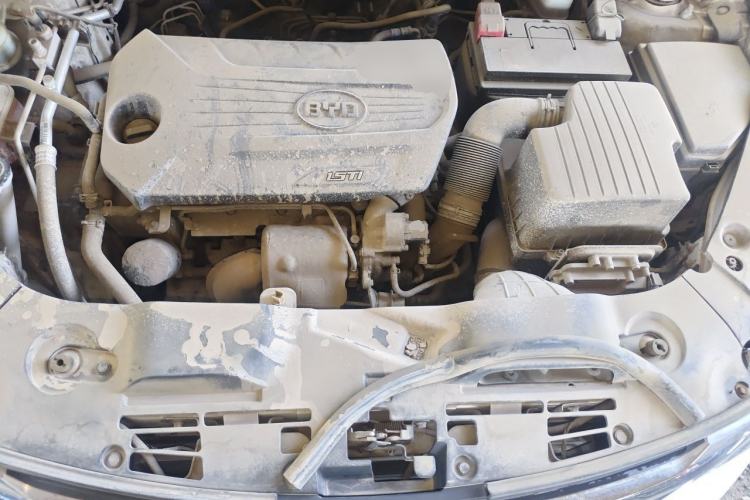 Used BYD Song 2016 GaiShi Edition 1.5TI Manual Elite Model Engine Bay