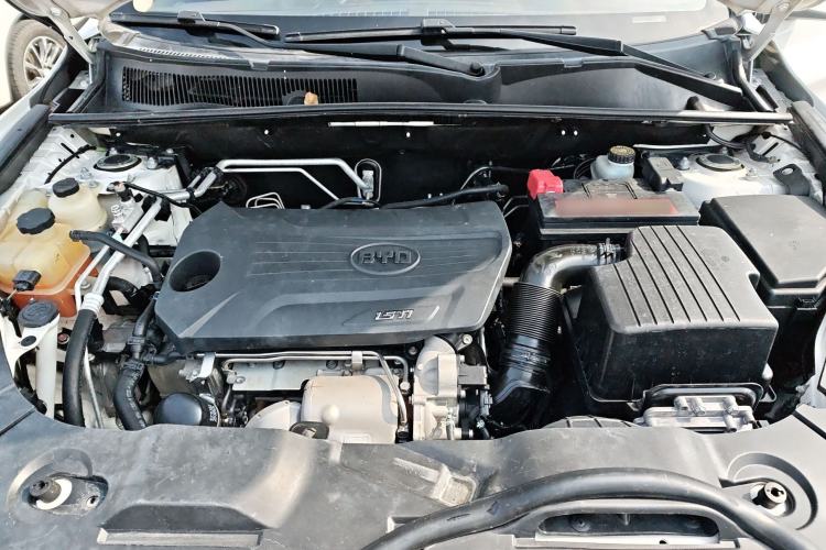 Used BYD Song 2016 GaiShi Edition 1.5TI Manual Elite Model Engine Bay