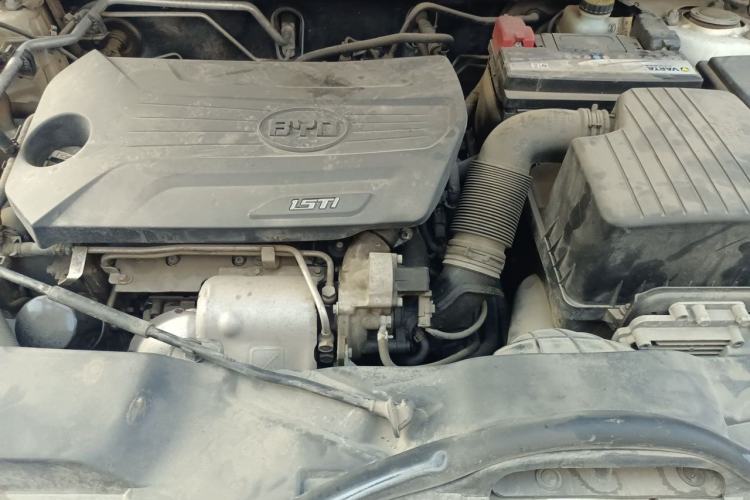 Used BYD Song 2016 1.5TI Manual Luxury Model Engine Bay