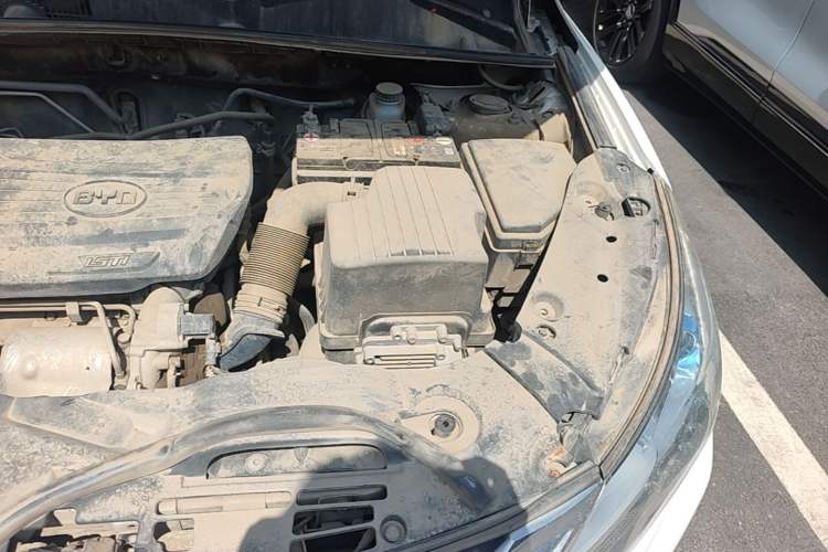 Used BYD Song 2016 1.5TI Manual Luxury Model Engine Bay Left