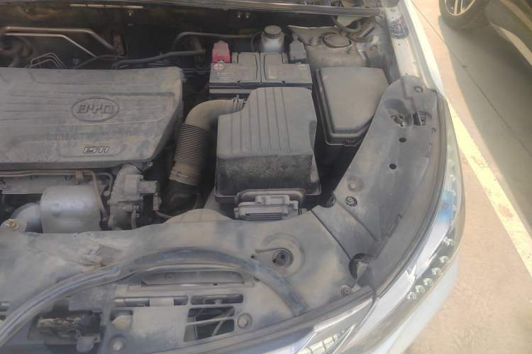 Used BYD Song 2016 GaiShi Edition 1.5TI Manual Elite Model Engine Bay Left