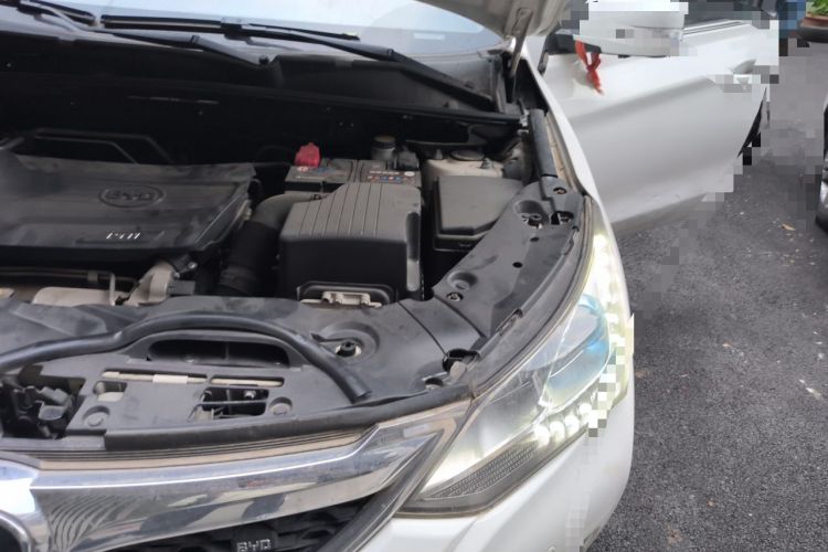 Used BYD Song 2016 GaiShi Edition 1.5TI Manual Elite Model Engine Bay Left