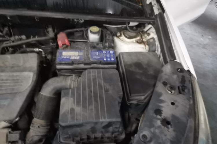 Used BYD Song 2016 GaiShi Edition 1.5TID Automatic Elite Model Engine Bay Left