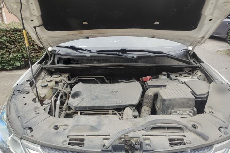 Used BYD Song 2016 GaiShi Edition 1.5TID Automatic Elite Model Engine Bay
