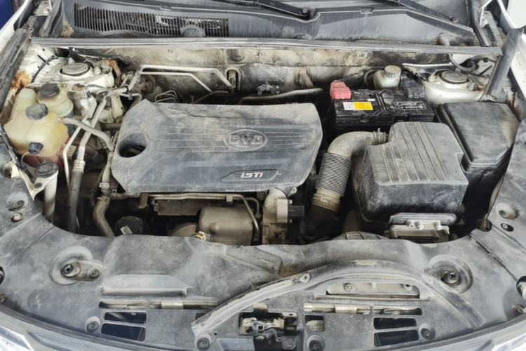Used BYD Song 2016 GaiShi Edition 1.5TID Automatic Elite Model Engine Bay