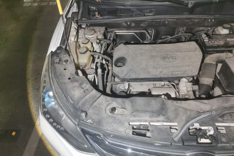 Used BYD Song 2016 GaiShi Edition 1.5TID Automatic Elite Model Engine Bay Right