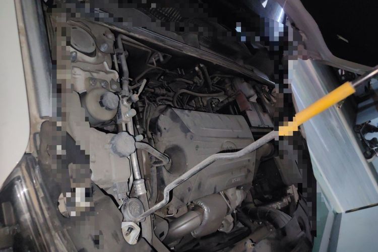 Used BYD Song 2016 GaiShi Edition 1.5TID Automatic Elite Model Engine Bay Right