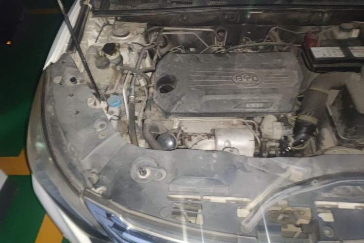 Used BYD Song 2016 1.5TI Manual Luxury Model Engine Bay Right