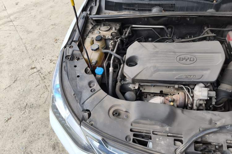 Used BYD Song 2016 Gaishi Edition 1.5TI Manual Haoya Model Engine Bay Right