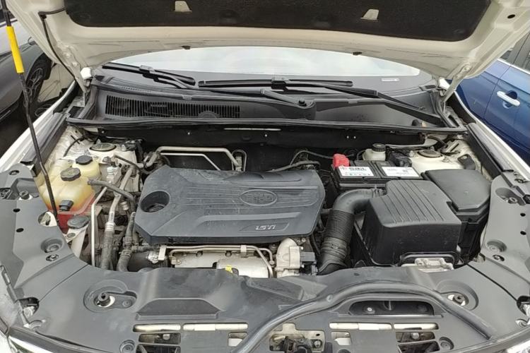 Used BYD Song 2016 GaiShi Edition 1.5TI Manual Elite Model Engine Bay