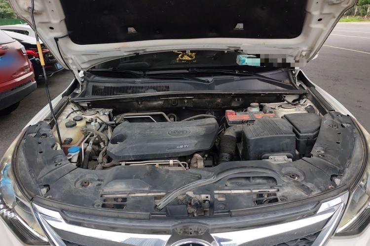 Used BYD Song 2016 Gaishi Edition 1.5TID Automatic Luxury Model Engine Bay