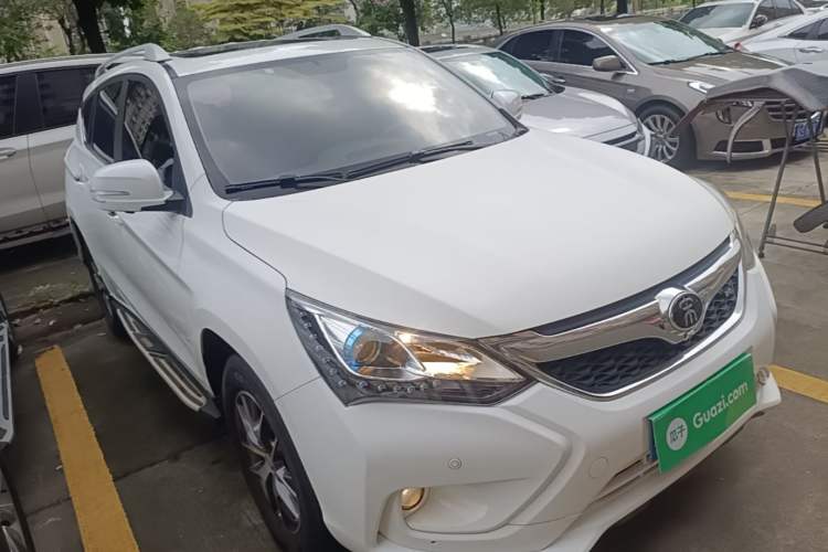 Used BYD Song 2016 GaiShi Edition 1.5TID Automatic Elite Model Exterior 1