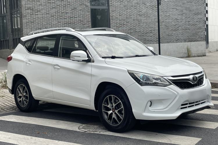 Used BYD Song 2016 GaiShi Edition 1.5TI Manual Elite Model Exterior 2