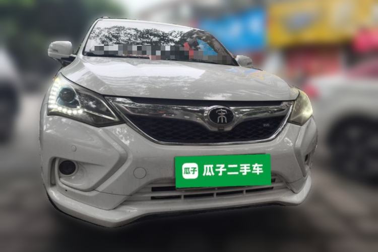 Used BYD Song 2016 GaiShi Edition 1.5TID Automatic Elite Model Front