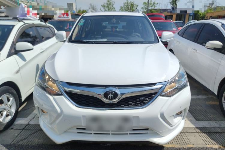 Used BYD Song 2016 GaiShi Edition 1.5TI Manual Elite Model Front